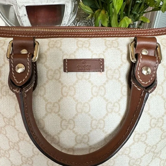 Gucci Cream and Brown Tote Bag with Signature GG Monogram - Picture 2 of 16